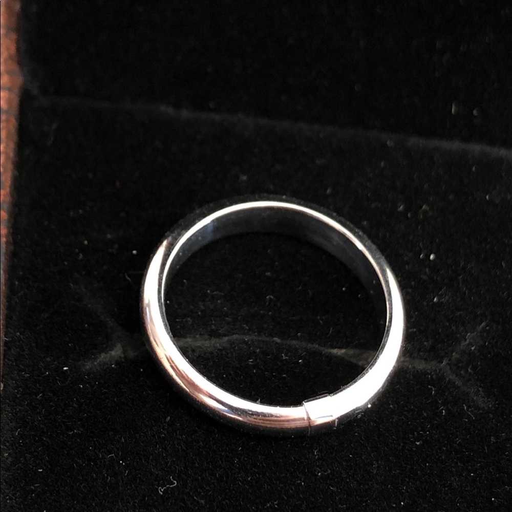 14k Solid White Gold Accent Ring - image 1